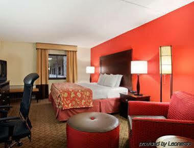 Clarion Hotel 2*