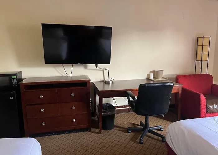 Clarion Hotel